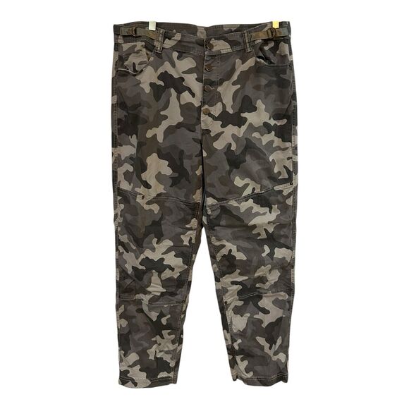 Sundance Reed Camo Pants Sz 14 Straight Leg Ankle Crop High Rise J27 - Picture 3 of 9